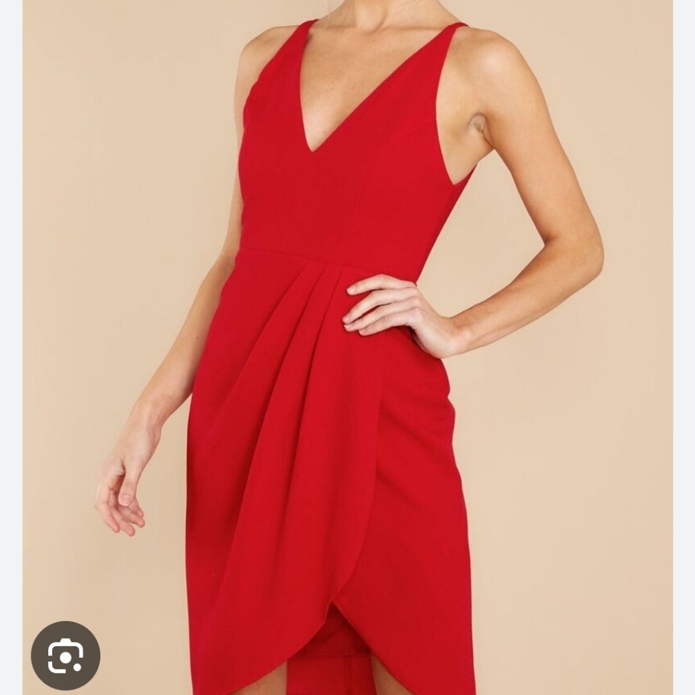 DO+BE Elegant Red Sleeveless Dress